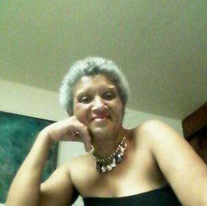 Meet your Posher, Beverly